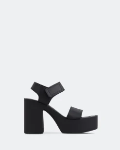 Platform|Strappy-L'INTERVALLE Amical Black Leather