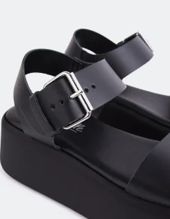 Platform-L'INTERVALLE Cocotte Black Leather