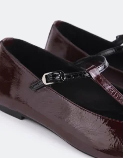 Mary-jane-L'INTERVALLE Elara Burgundy Black Patent