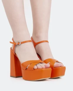 Platform|Strappy-L'INTERVALLE Embassy, Peach Leather/Cuir Pêche