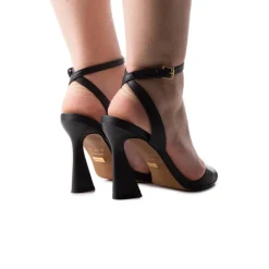 High Heels-L'INTERVALLE Kaos Black Leather