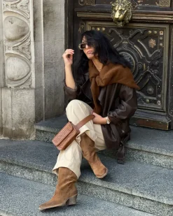 Western-L'INTERVALLE Lewisham Tan Suede