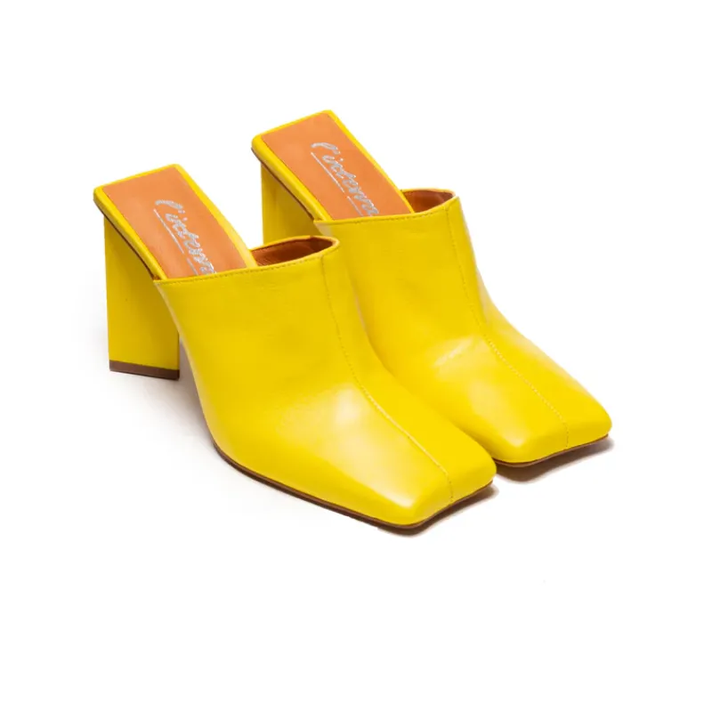 Mules-L'INTERVALLE Loutro Yellow Leather