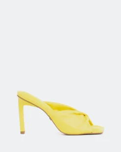 Mules-L'INTERVALLE Paqueta, Yellow Leather/Cuir Jaune