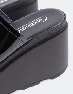 Wedges-L'INTERVALLE Positive Black Patent