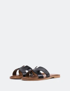 Flats-L'INTERVALLE Valmy Black Patent