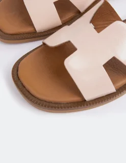 Flats-L'INTERVALLE Valmy Nude Patent