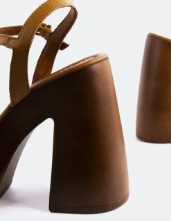 Platform-L'INTERVALLE Veria Tan Leather